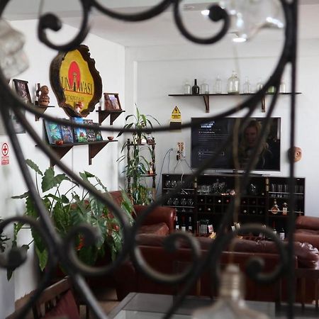 Lunawasi Hospedaje Lunahuana Ngoại thất bức ảnh