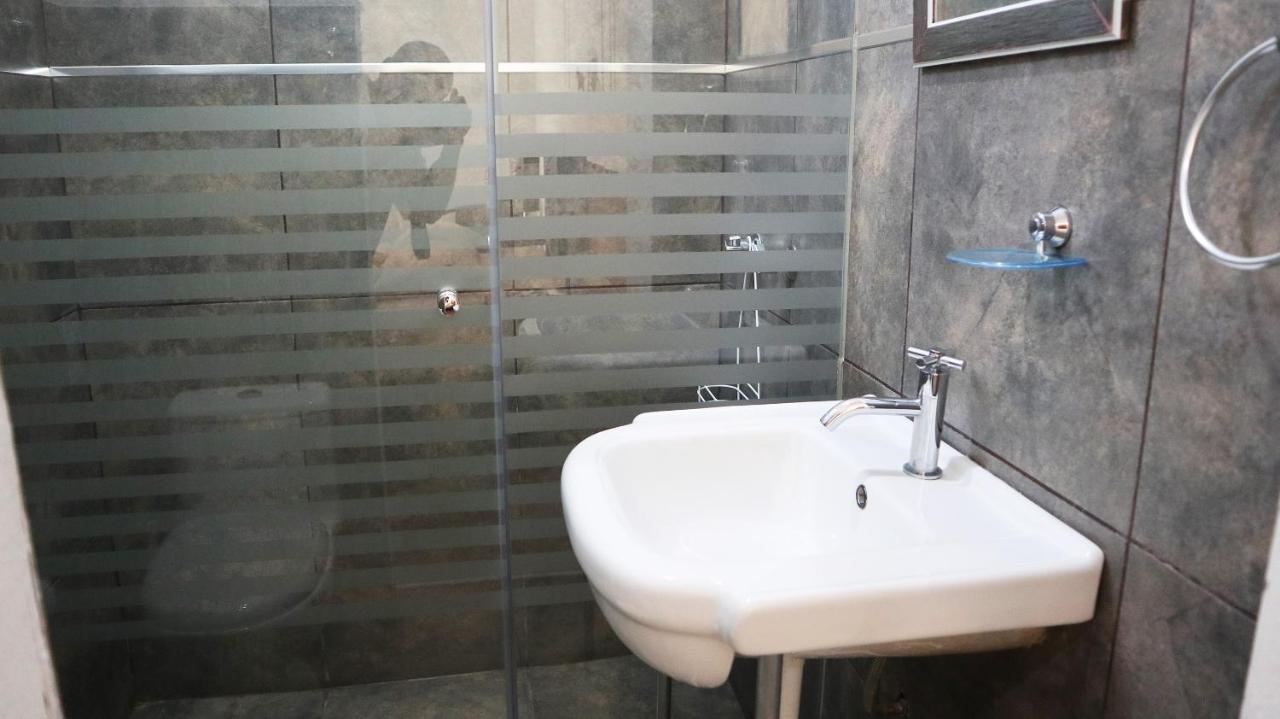 Lunawasi Hospedaje Lunahuana Ngoại thất bức ảnh